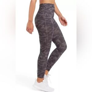 NEW Spanx Seamless High Rise Camo Leggings Size L